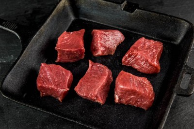 Свинина ошеек на шашлык 1 кг - купить в Киселевке